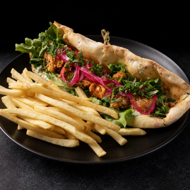 Chicken Tikka Sandwich (N).